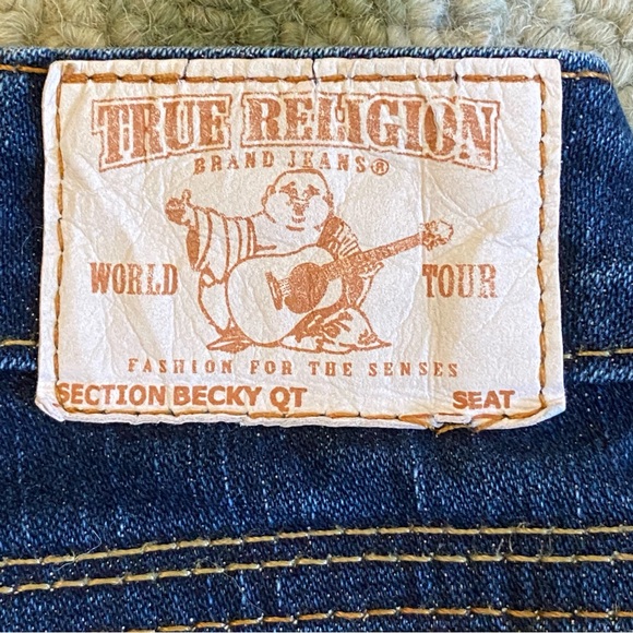 True Religion I Becky QT I Mid-Rise Boot Cut Jeans - Picture 8 of 16